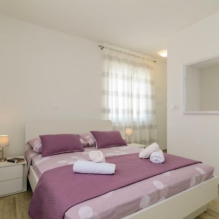 Privat Room Luka Задар Экстерьер фото